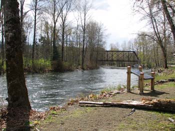 Cowichan-Quw'utsun-Cultural-Centre-on-the-Cowichan-River