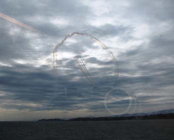 En-route-to-Powell-River-an-unexpected-glimpse-of-Canadian-Snowbirds-working-out